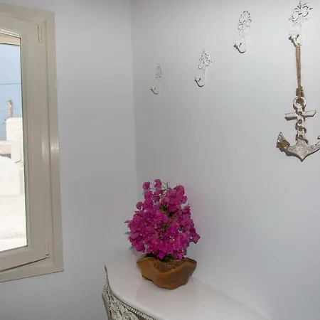 Boutique Naousa (Paros)