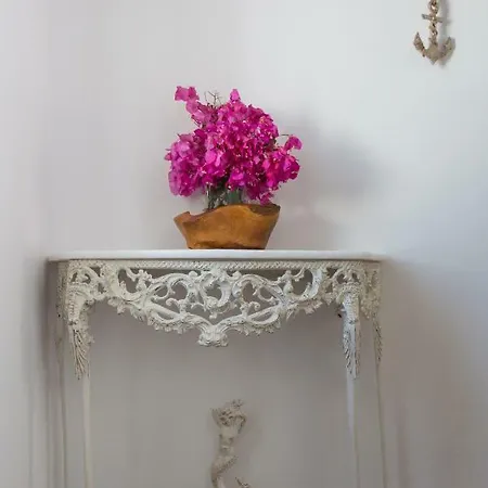 Boutique * Naousa (Paros)